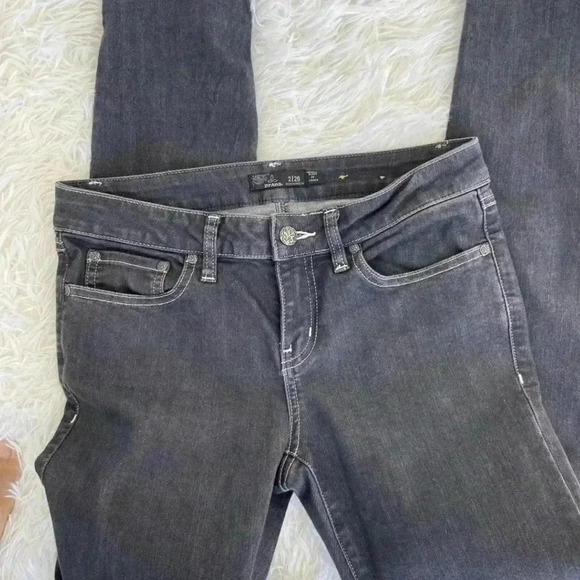 Prana Jeans. Light Black Wash. White stitching. Size 26 - Picture 6 of 10